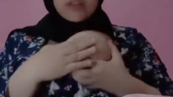 Masih Bocil Tapi Toket Jumbo Mantap!