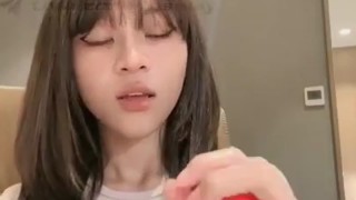 Konten Terbaru Cia Bocil Seleb Cantik Ajarin Cara Nyepong