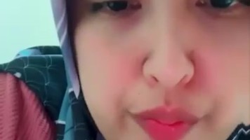 Sha Ganti Baju Pake BH Doang