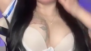 Kak Vira Ngemut Dildo Panjang Live